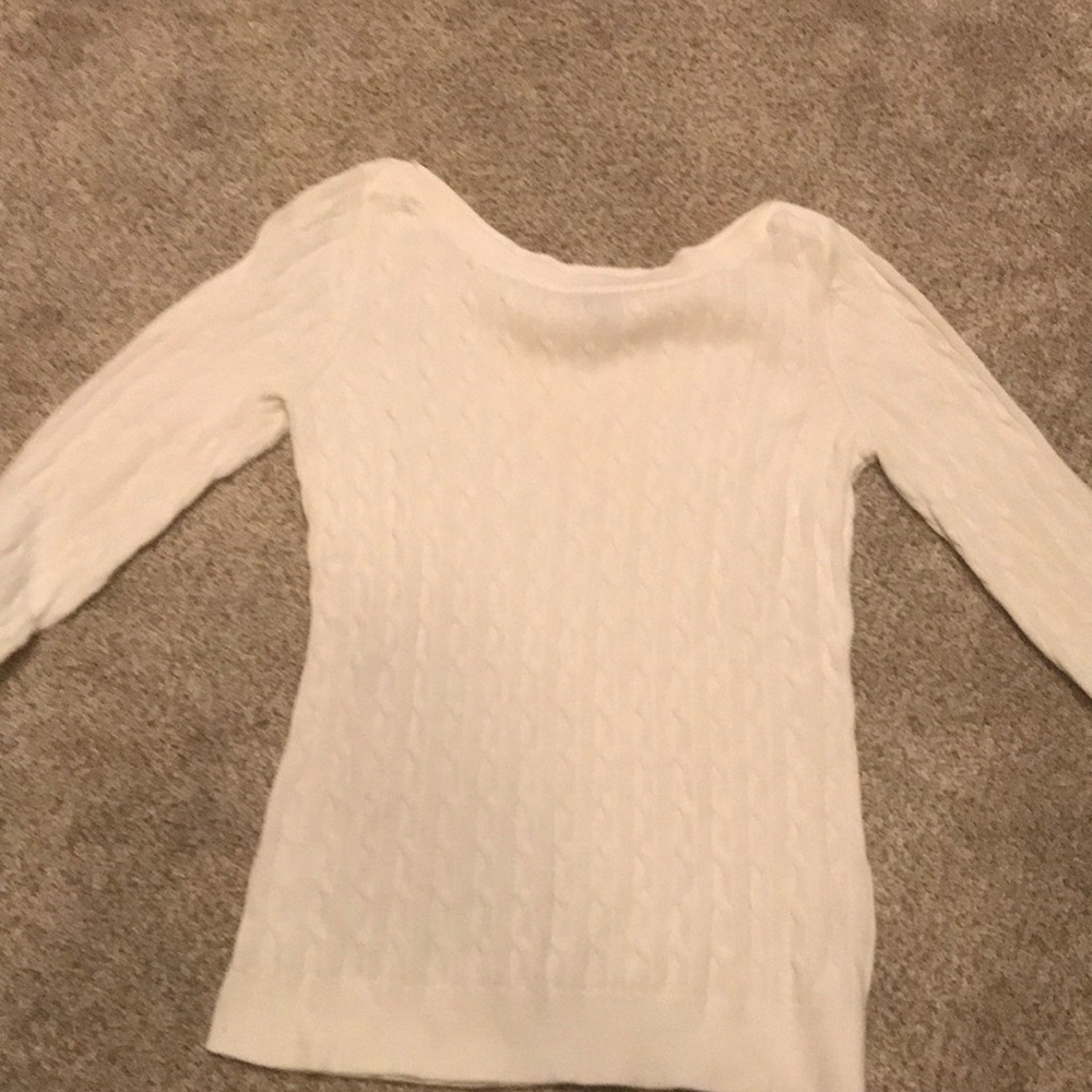 Gap sweater
